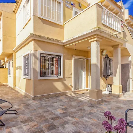 2 Bedroom Stunning Apartment In Torrevieja Apartment *